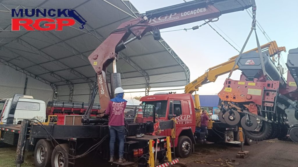 Munck RGP Ribeirão Preto é uma empresa especializada em soluções logísticas e locação de equipamentos para movimentação de cargas pesadas e armazenagem.