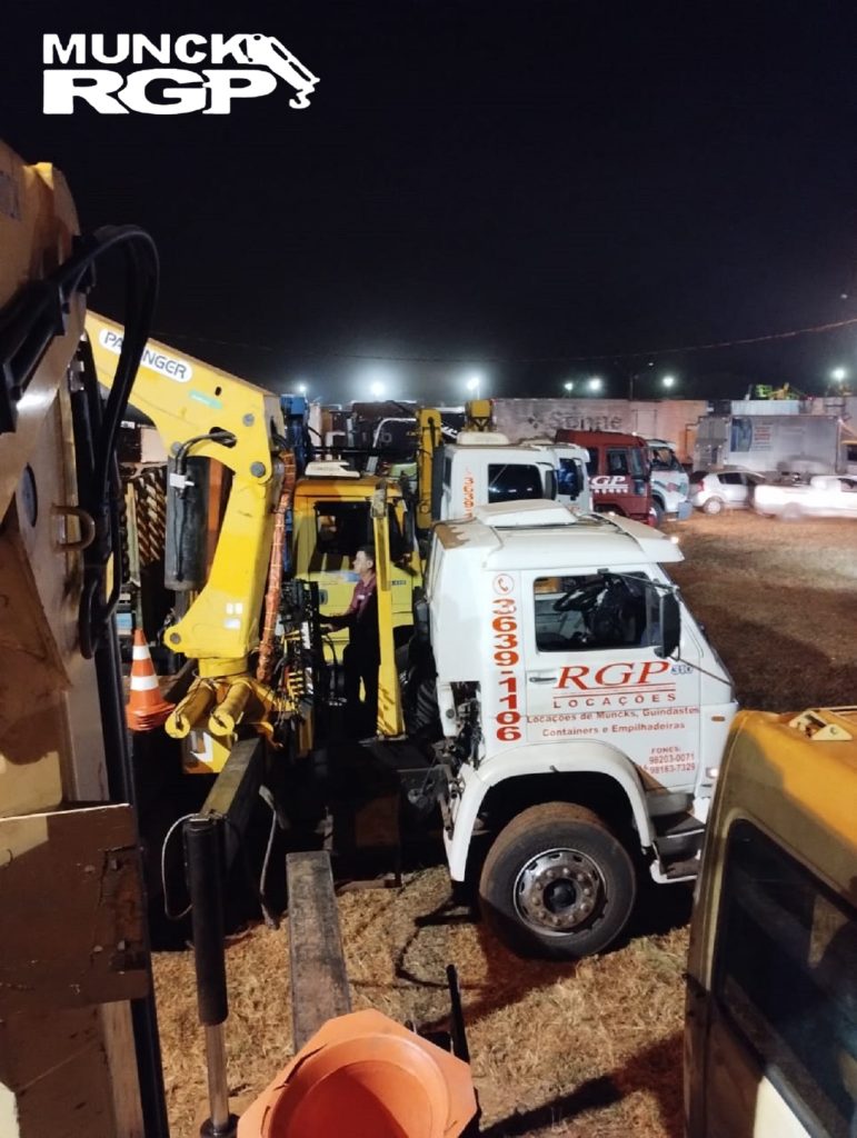 Munck RGP Ribeirão Preto é uma empresa especializada em soluções logísticas e locação de equipamentos para movimentação de cargas pesadas e armazenagem.